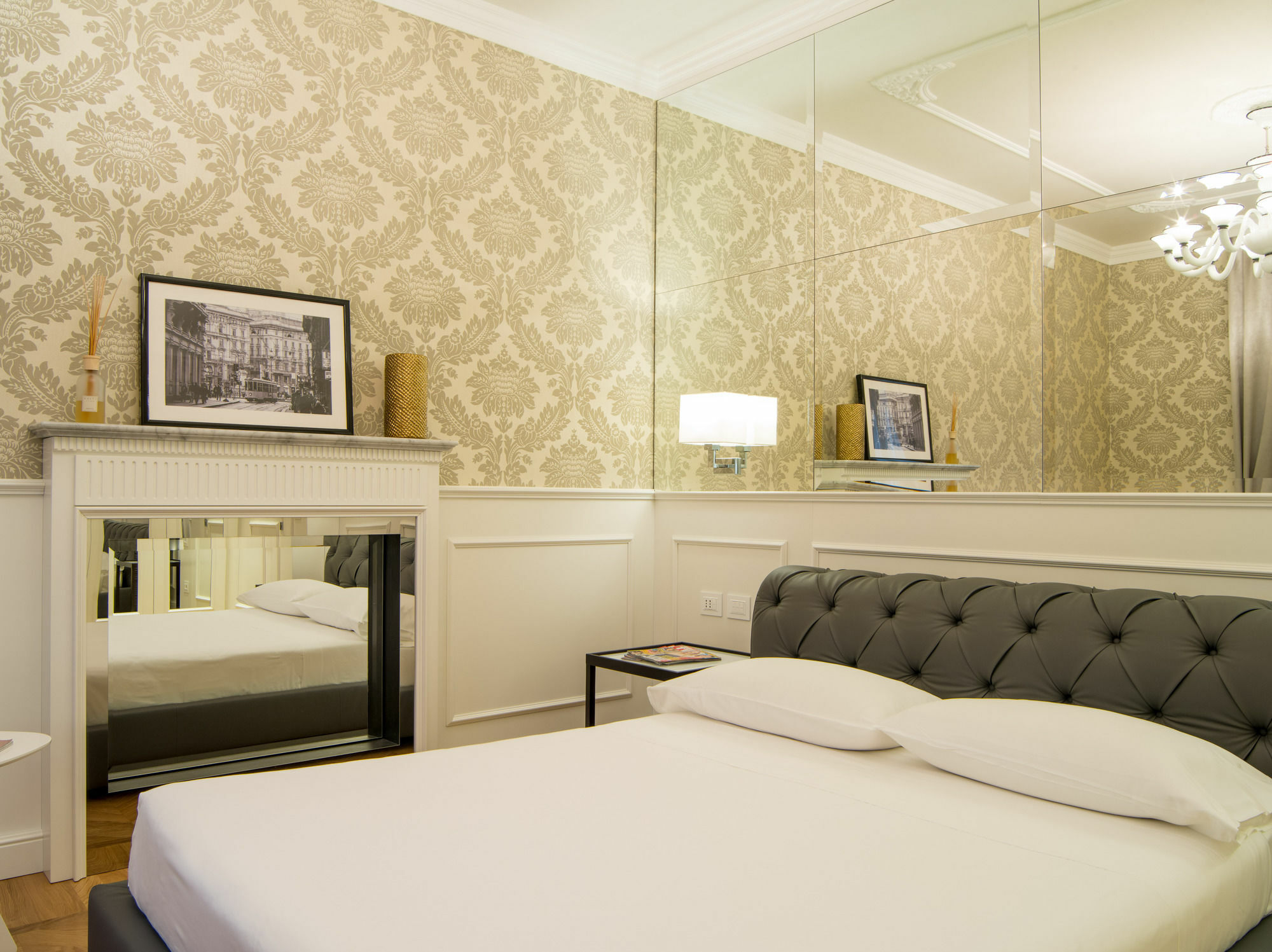 Duomo Rooms มิลาน ภายนอก รูปภาพ