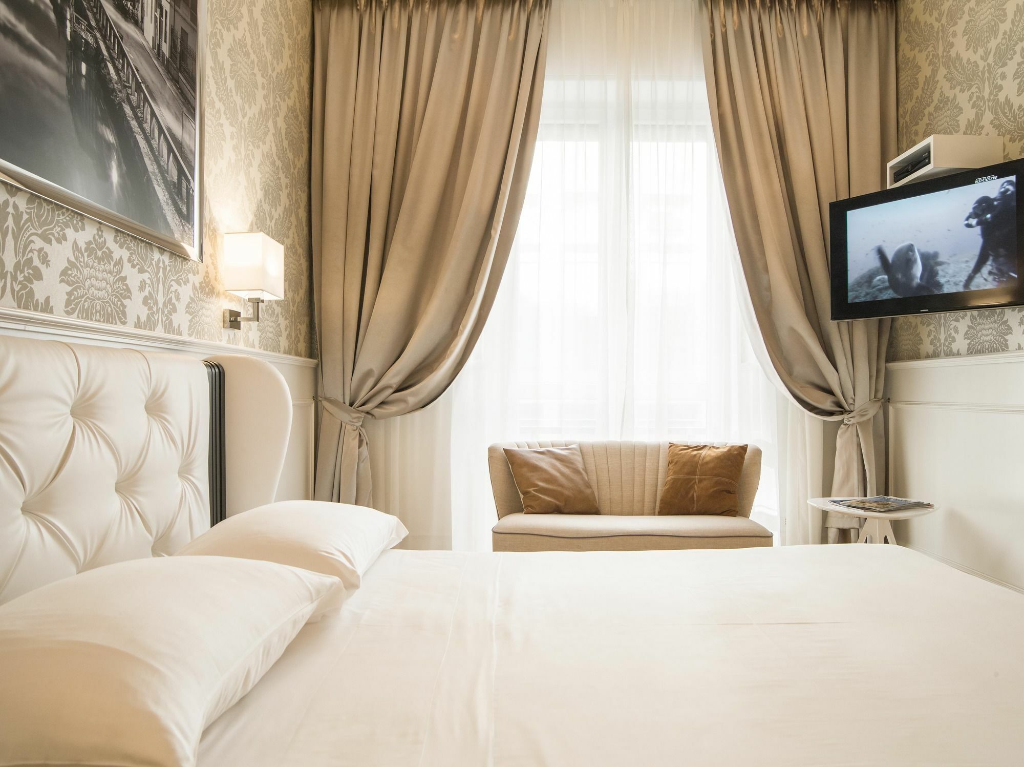 Duomo Rooms มิลาน ภายนอก รูปภาพ