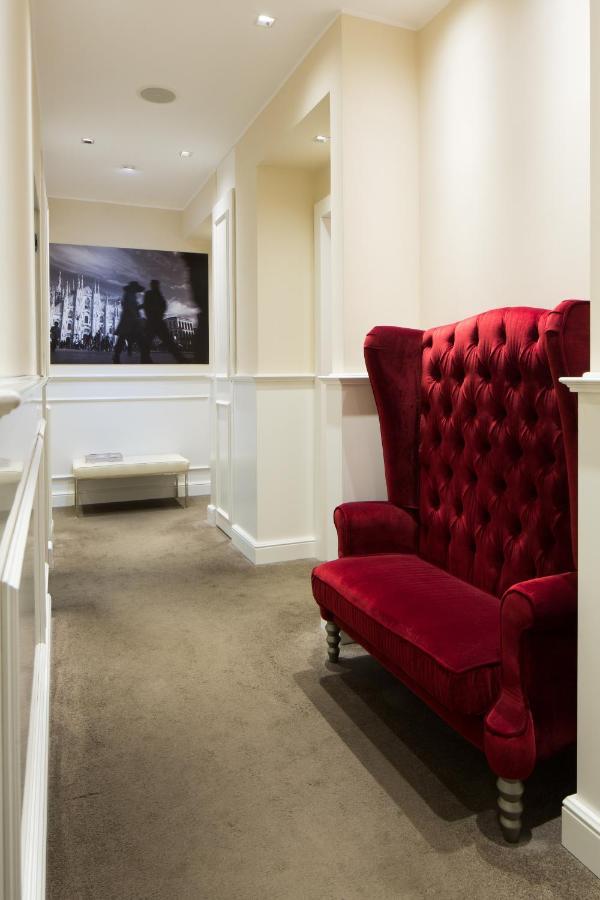 Duomo Rooms มิลาน ภายนอก รูปภาพ